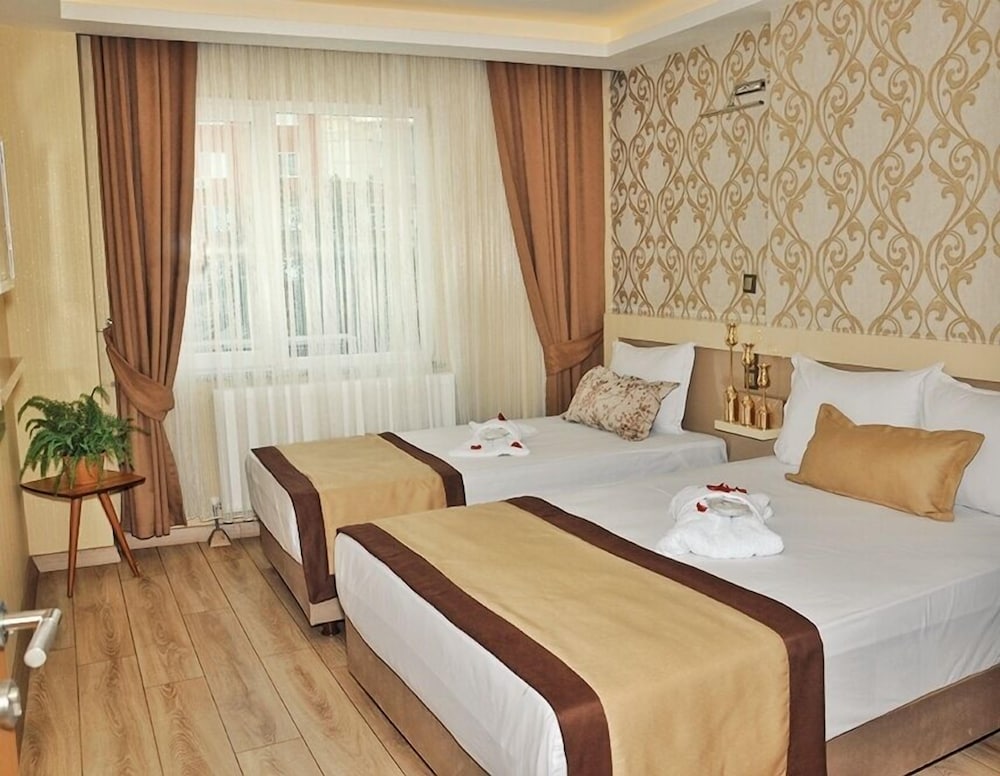 Evim Hotel 18/50