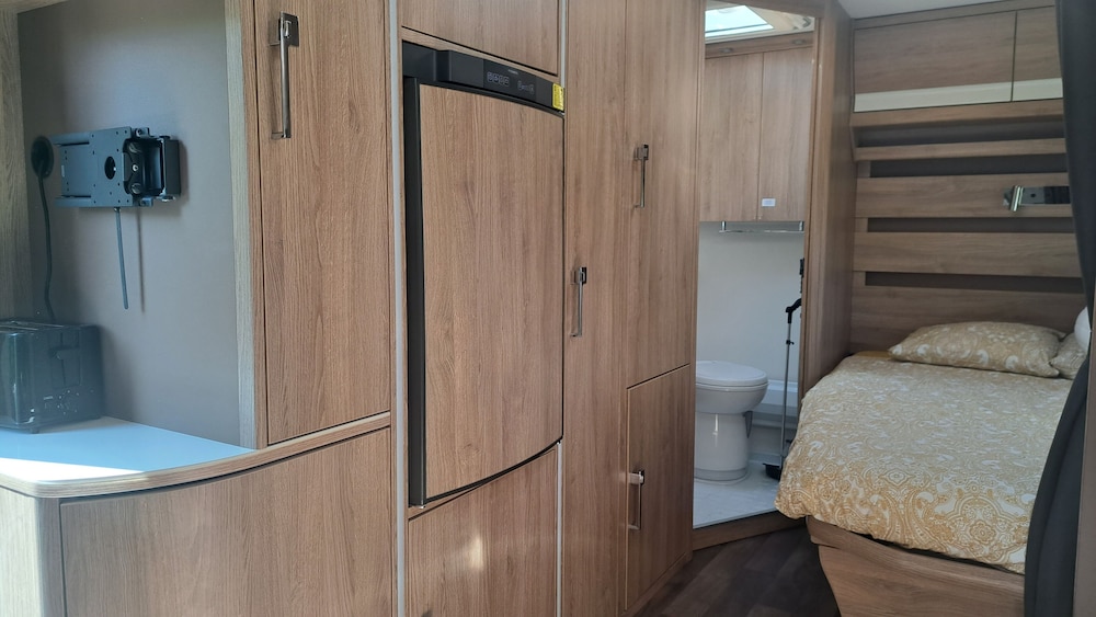Evika Boutique Hotel 50/50