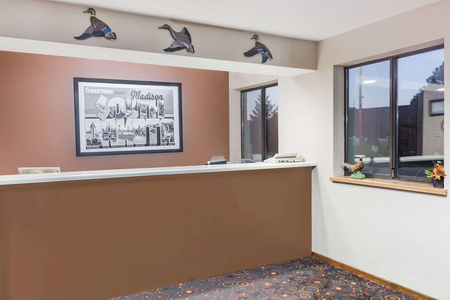 Super 8 By Wyndham Madison 6/22