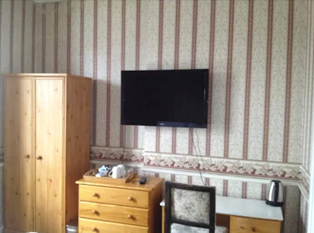 Adelphi Edinburgh Hotel 35/43