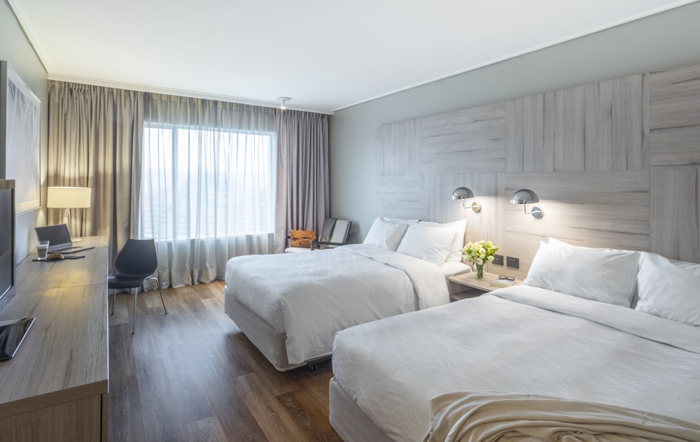SUPERIOR, 2 QUEEN BEDS