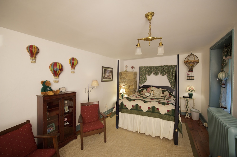 Osceola Mill House B&B 58/69