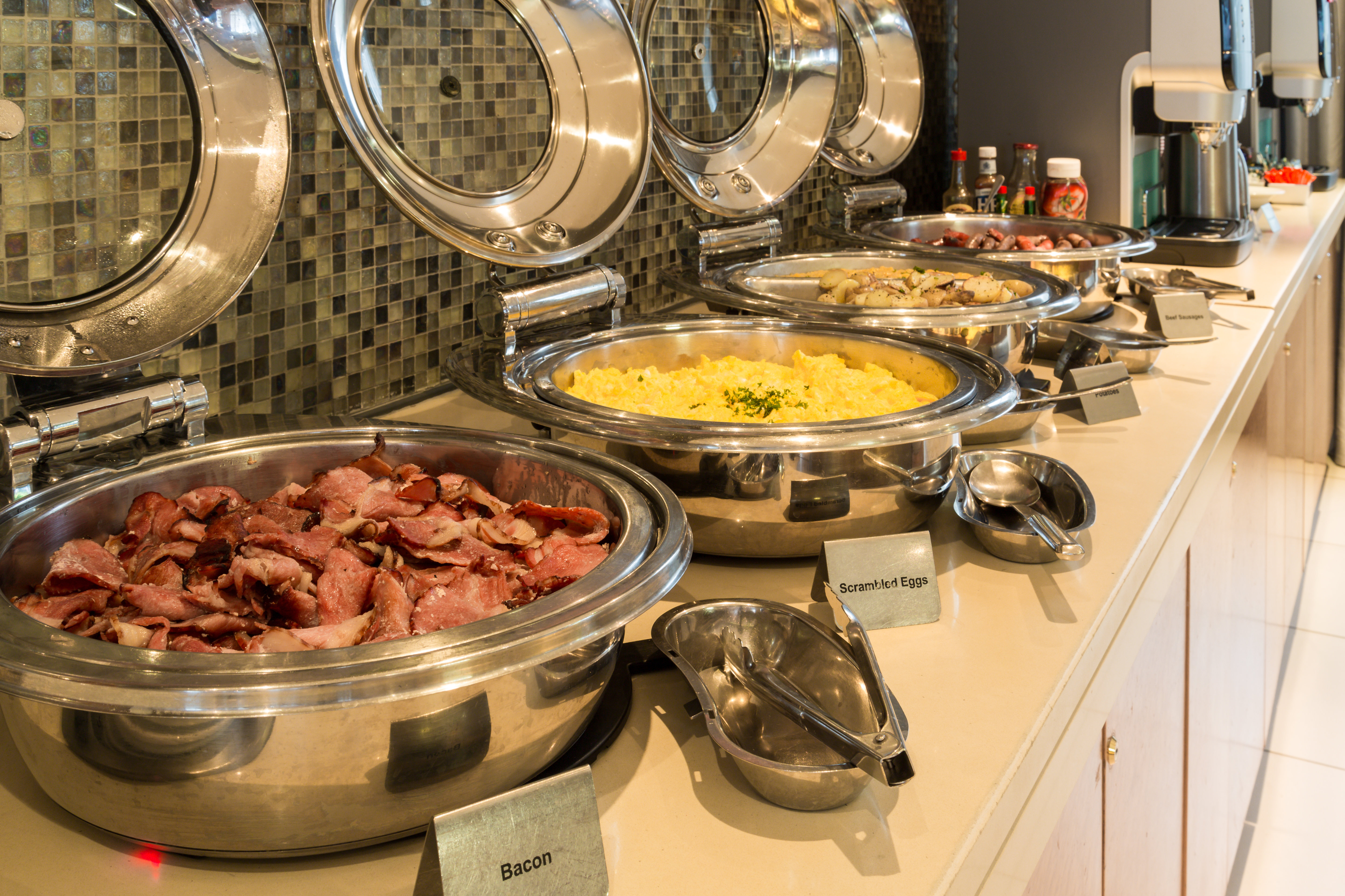 HOLIDAY INN EXPRESS DURBAN - UMHLANGA 46/83