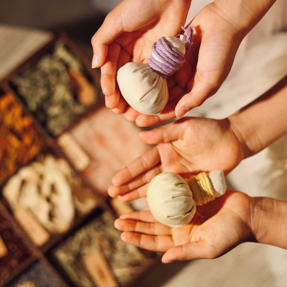 Four Seasons Hotel Hangzhou at Hangzhou Centre 25/55