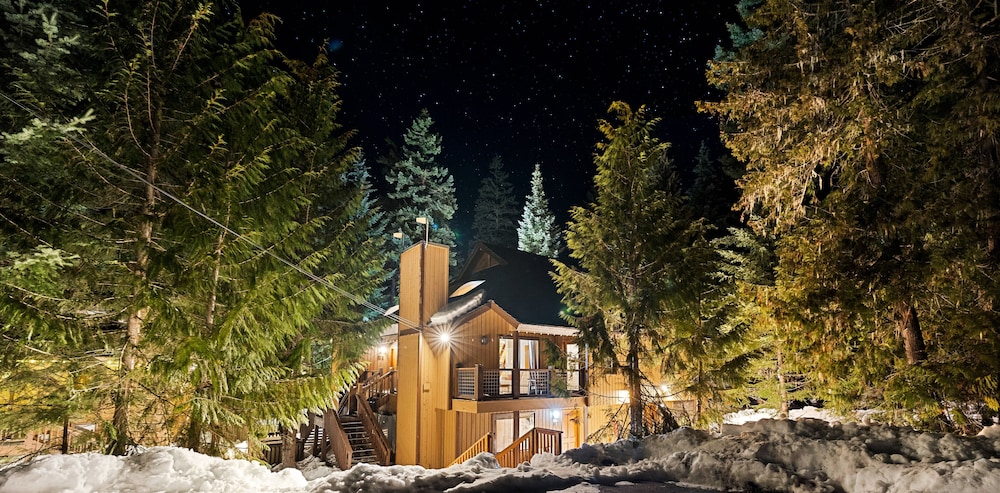Alta Crystal Resort by Gravity Haus 44/50