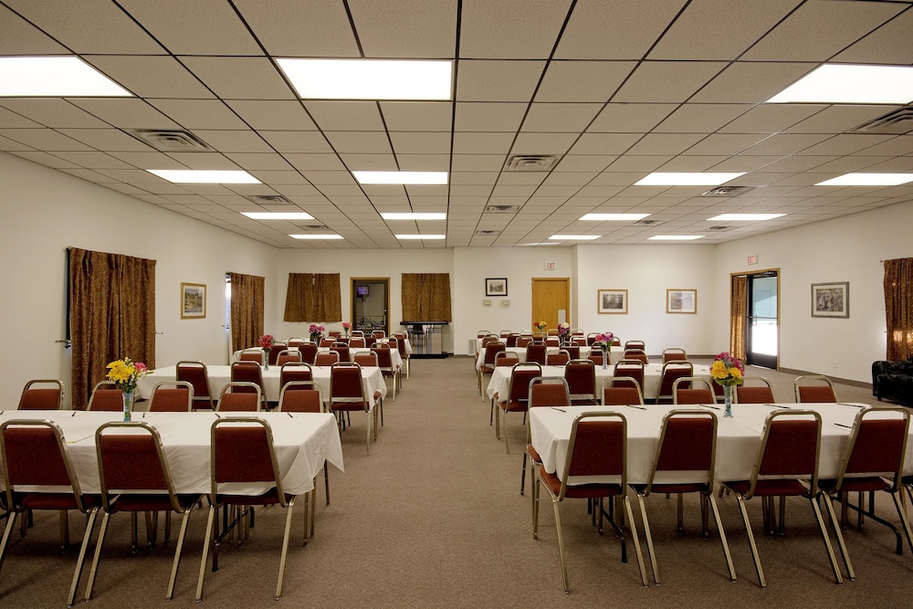 Americas Best Value Inn Suites Nevada 27/29