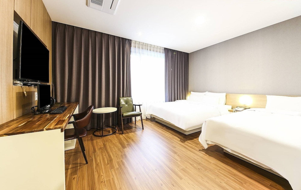 Incheon Hotel Bluemarine 10/50
