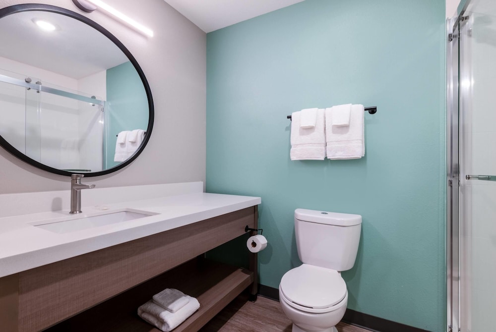 ECHO Suites Extended Stay by Wyndham Austin Round Rock 43/46