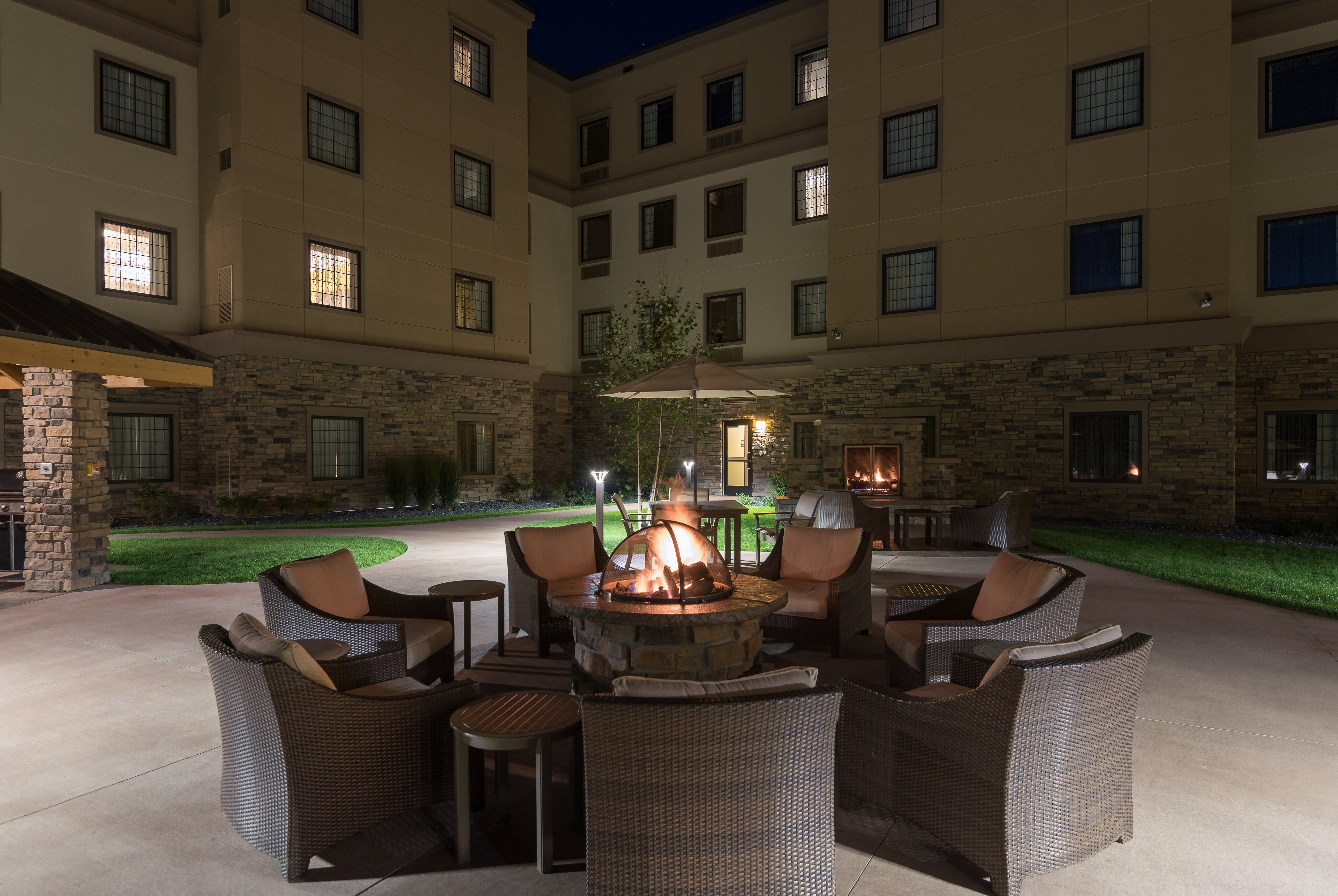 STAYBRIDGE SUITES EAU CLAIRE - ALTOONA 67/67