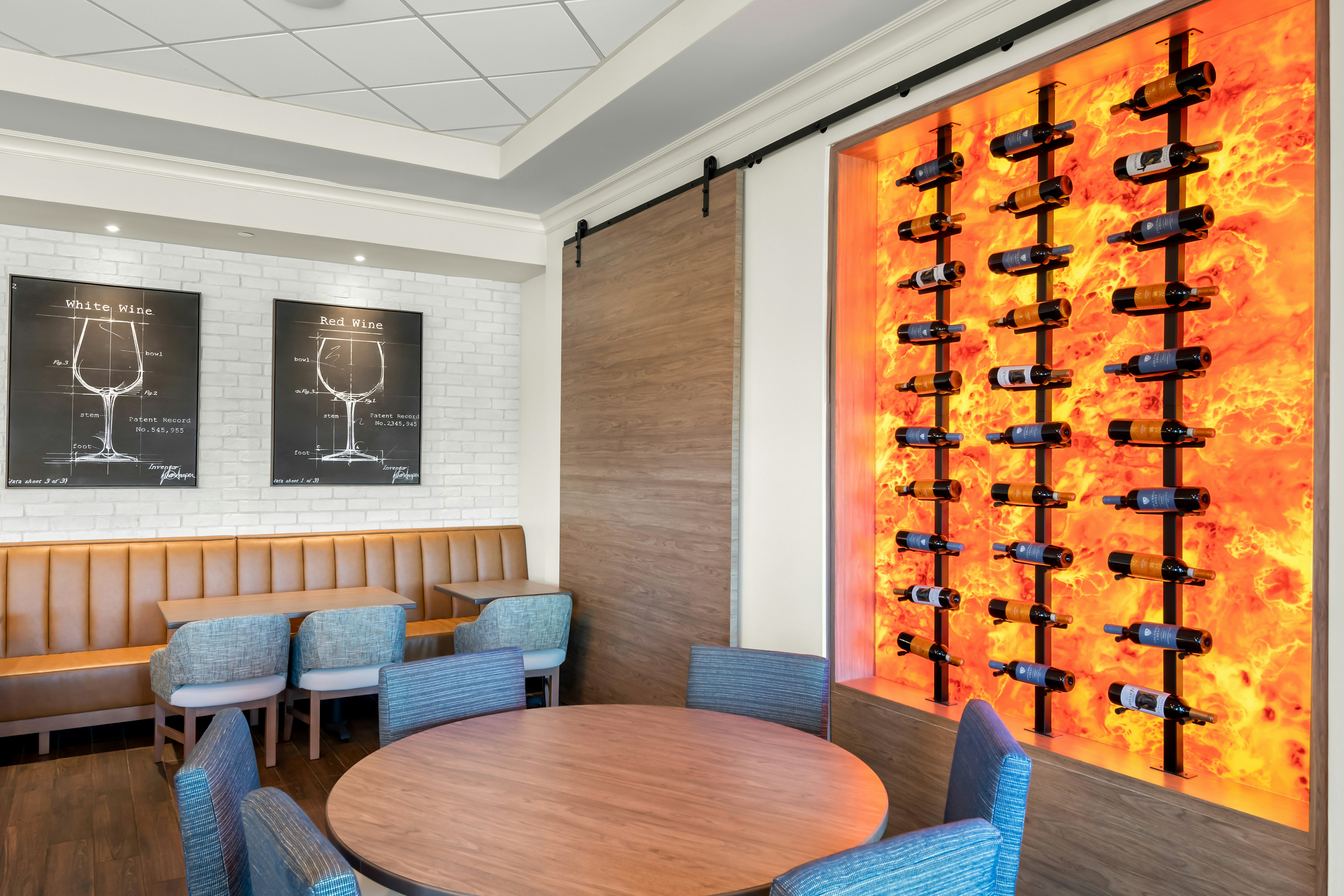 Hilton Garden Inn Suffolk Riverfront 33/50
