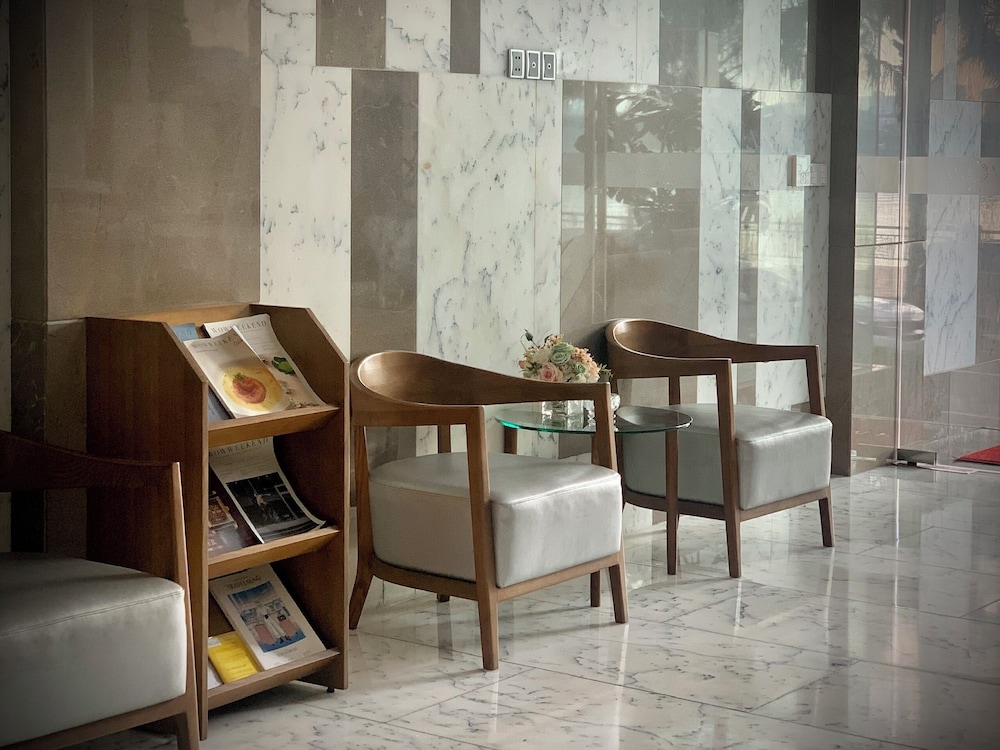 Avora Hotel 34/59