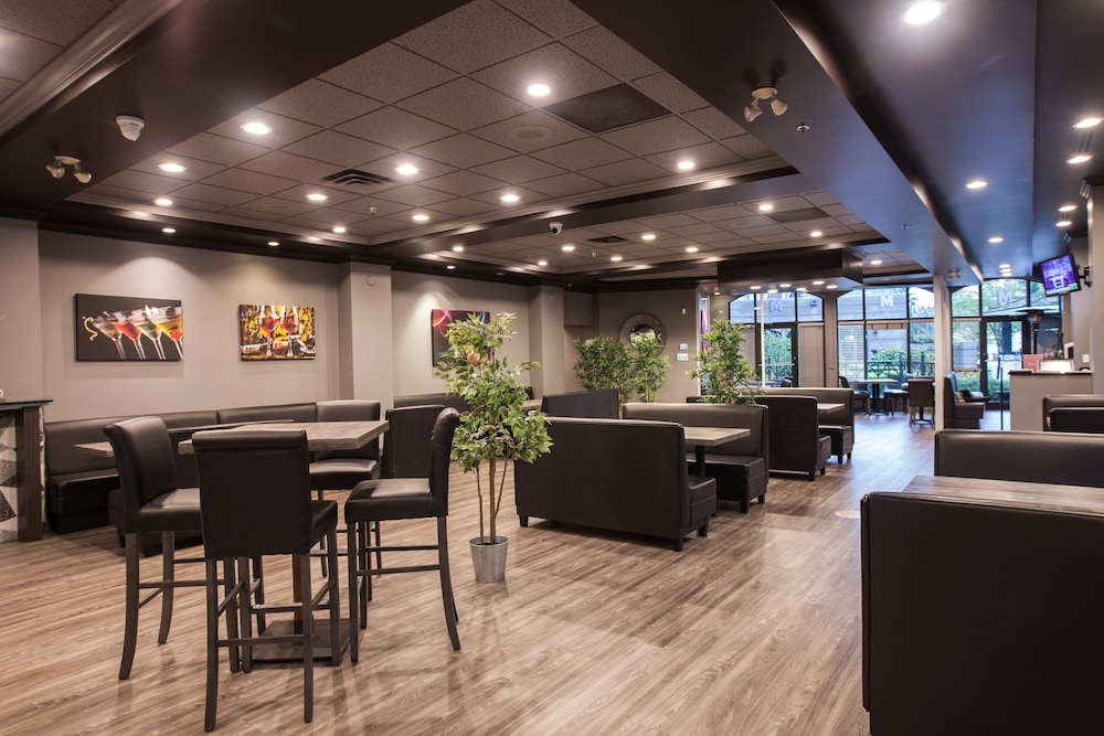 DoubleTree by Hilton North Vancouver 50/67