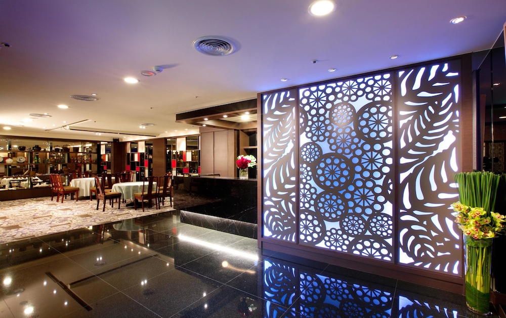 The Howard Plaza Hotel Taipei 3/31