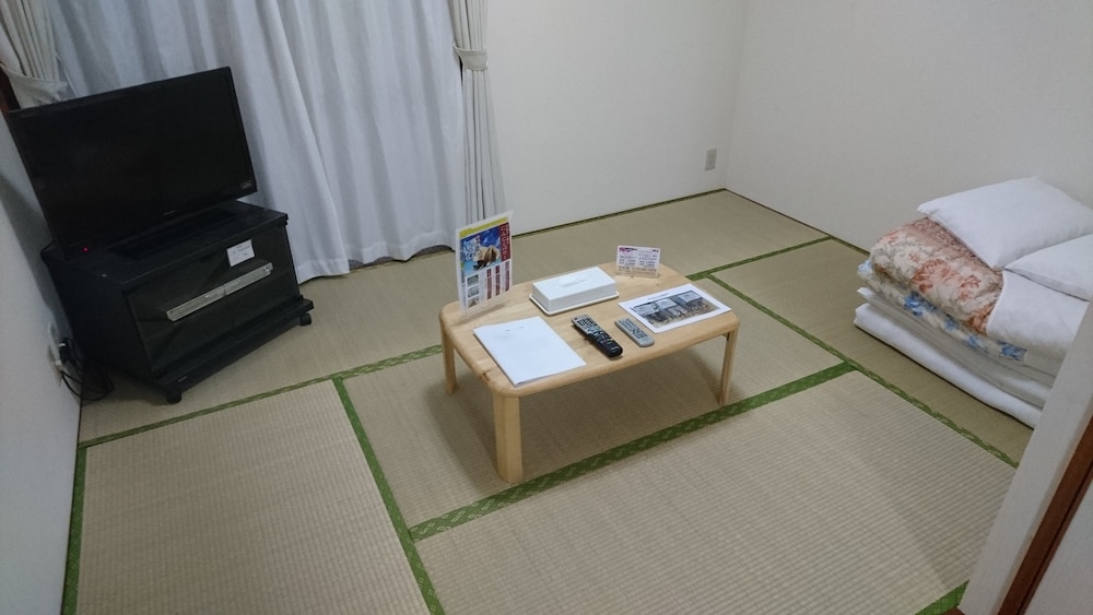 Kokusai Towns Inn 16/72