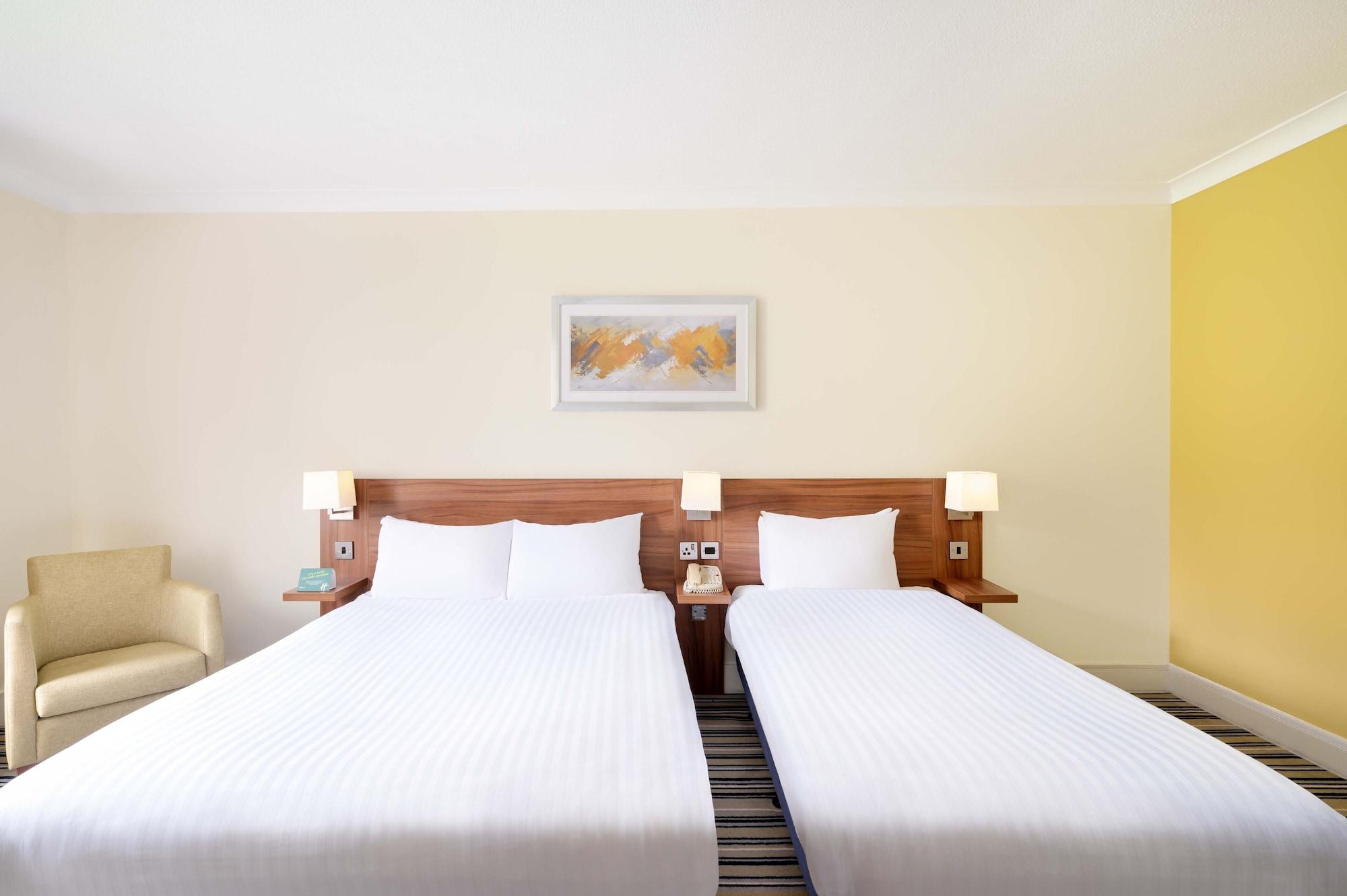 Standard, Multiple Beds