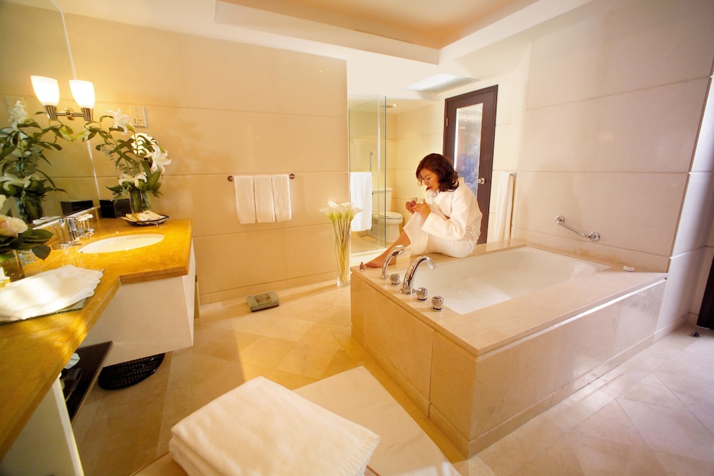 Guo Ji Yi Yuan Hotel Beijing 38/63