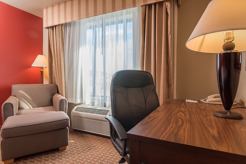 Baymont Inn & Suites By Wyndham Sturgis 20/35