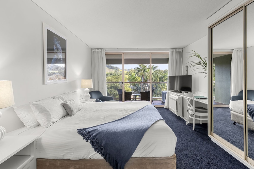 Novotel Pacific Bay 24/79