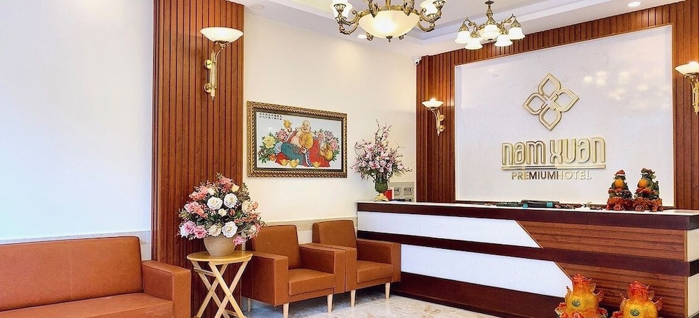 Nam Xuan Premium Hotel 9/68