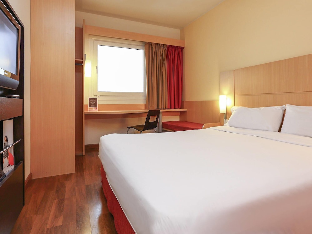 Ibis Buenos Aires Obelisco 21/49