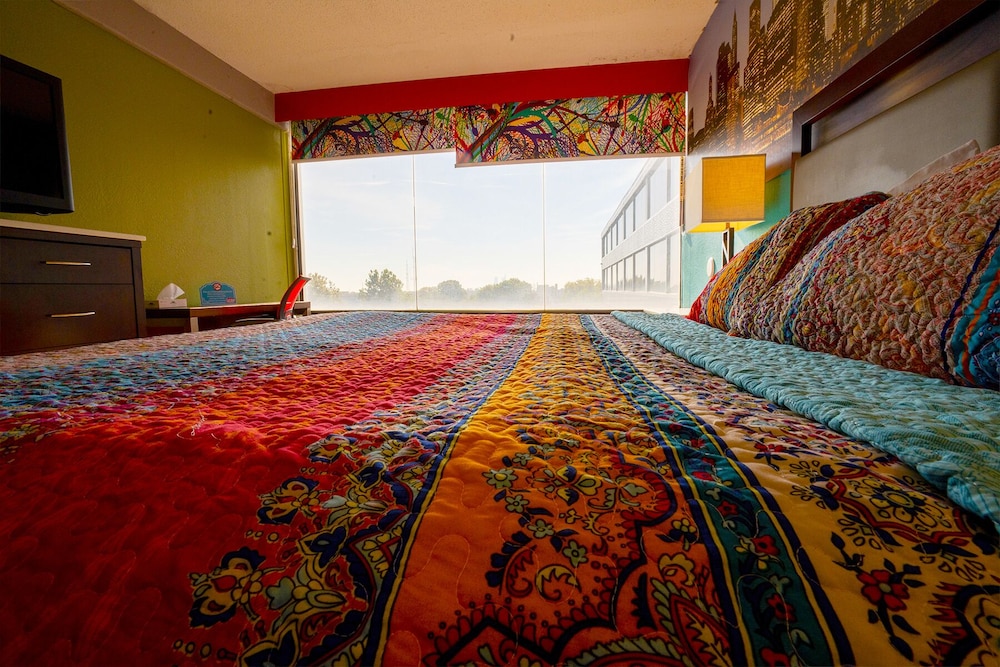 City Line Hotel 27/55