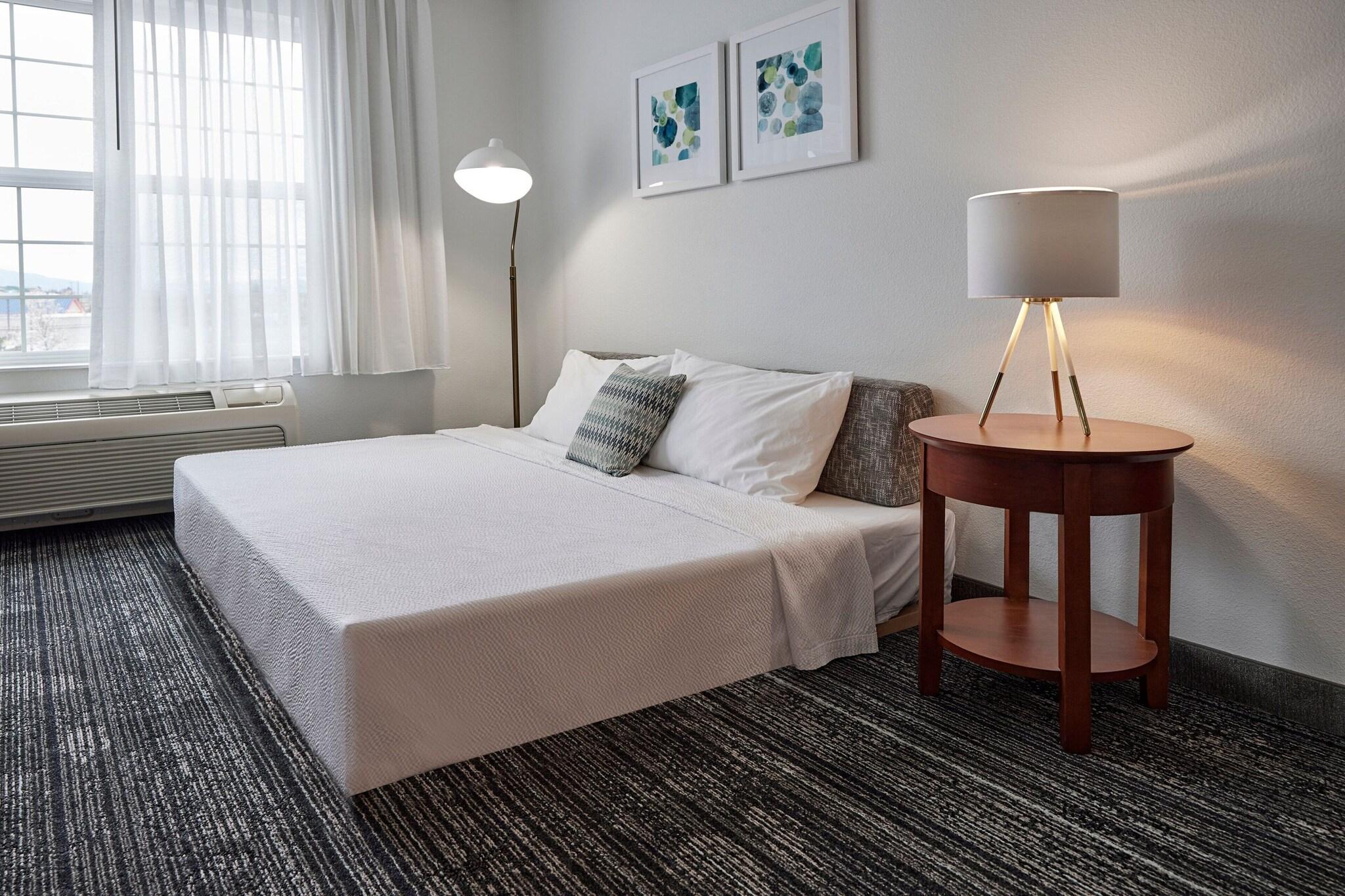 1 Bedroom, Suite, Accessible