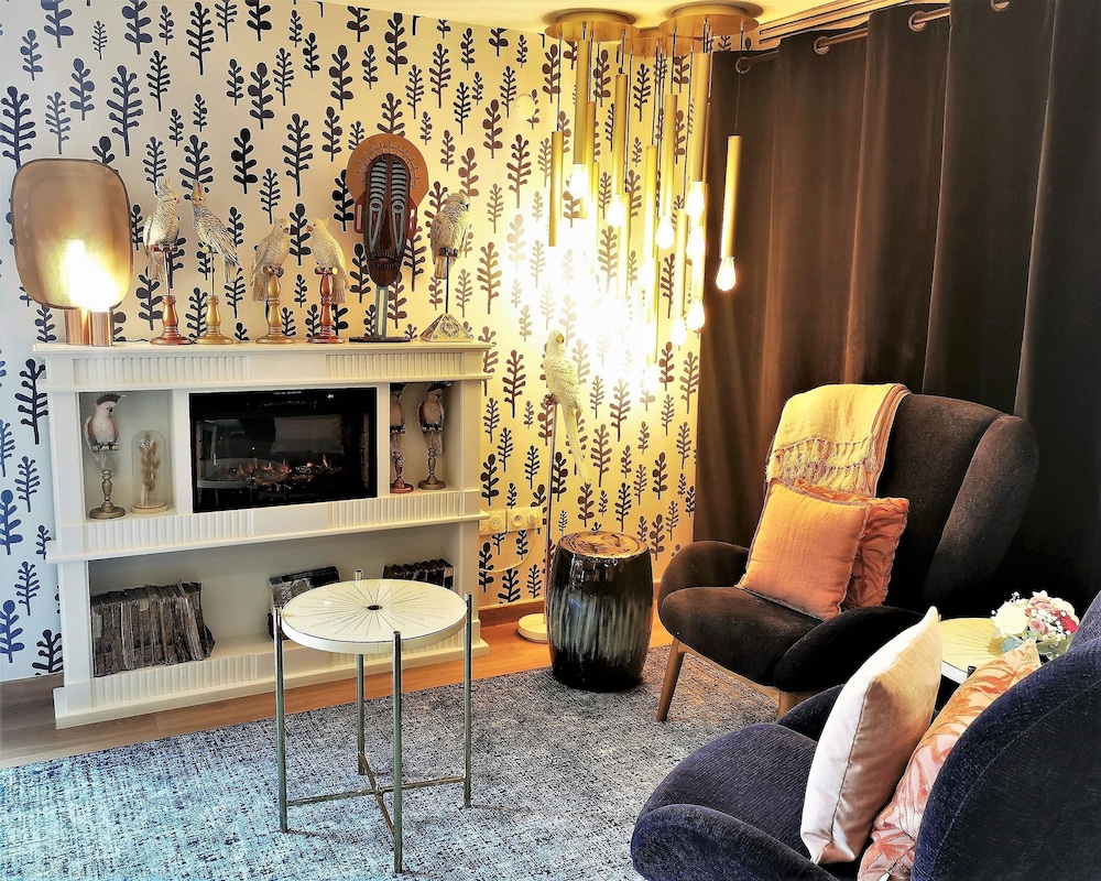 Residhome Carrieres La Defense 48/67