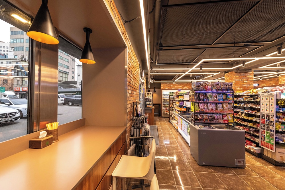 New Chonji Hotel 52/66