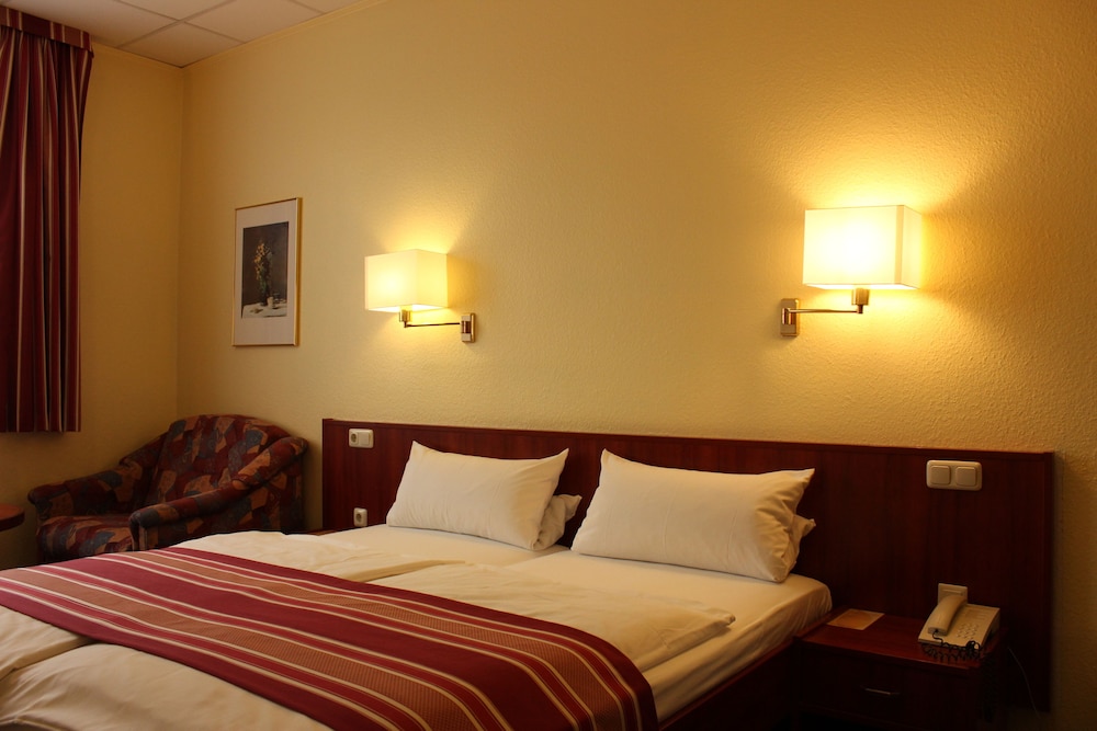 Hotel Cabo 18/60