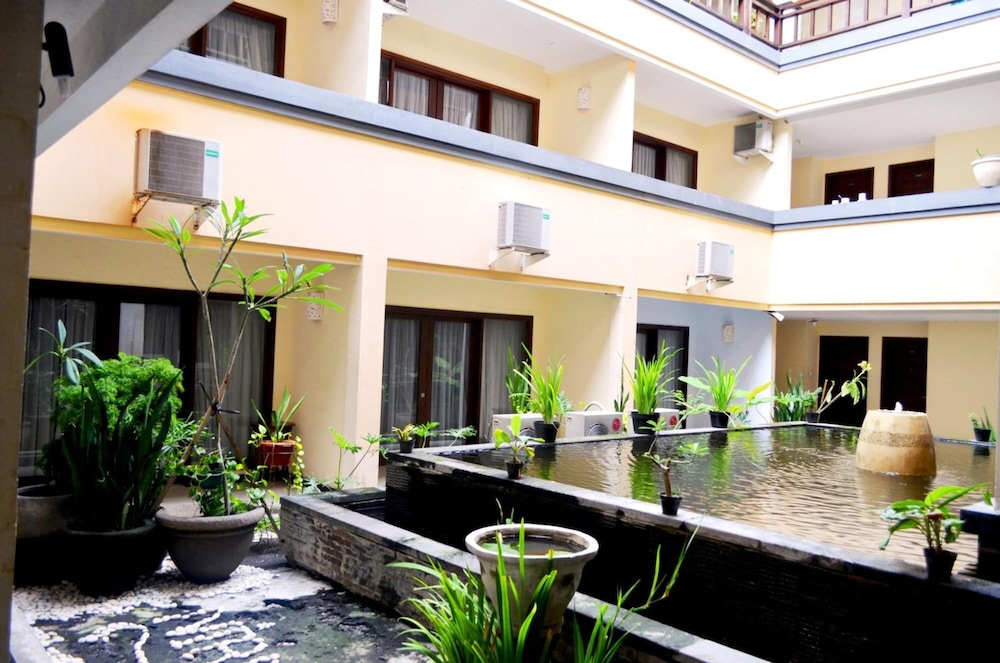 Nirmala Hotel And Convention Centre 47/66