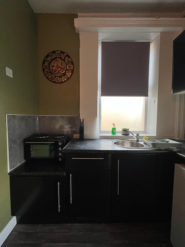 BV Aparthotel Huddersfield Ideal for Business & Leisure Stays 30/37