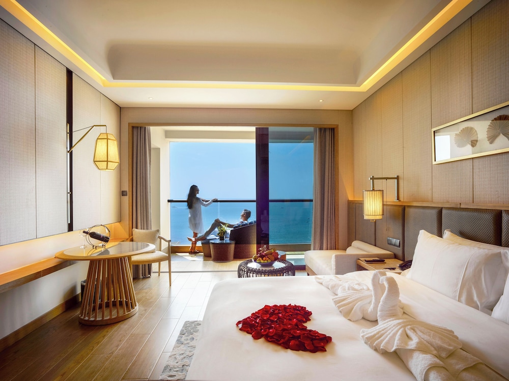 HARMAN HOTEL SANYA 6/50