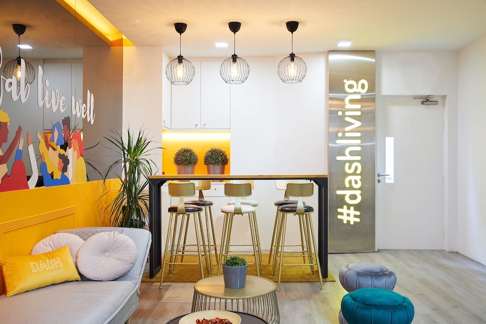 Dash Living on Mackenzie 36/51