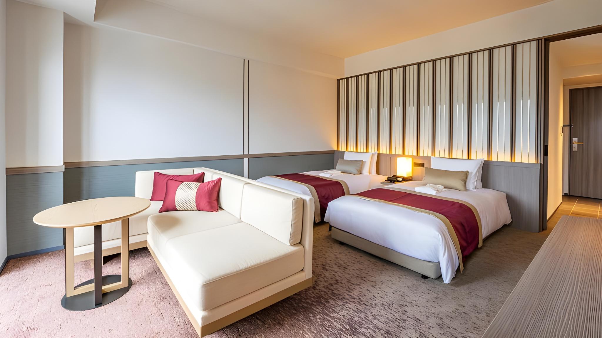 Classy, Twin Beds, Electronic Cigarette Only