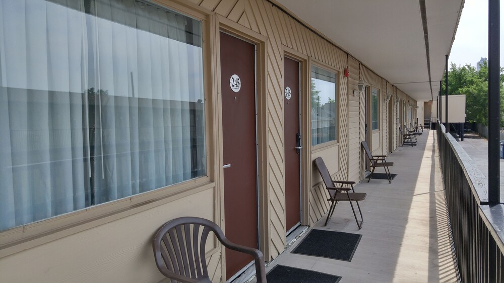 7 Nights Stay 8/57