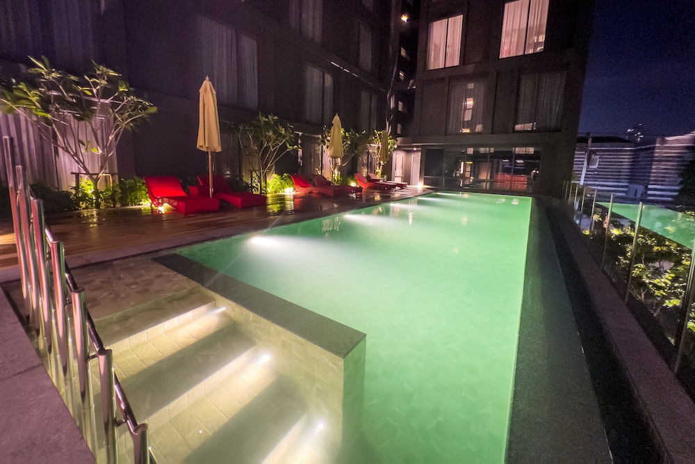 Oakwood Studios Sukhumvit Bangkok 38/42