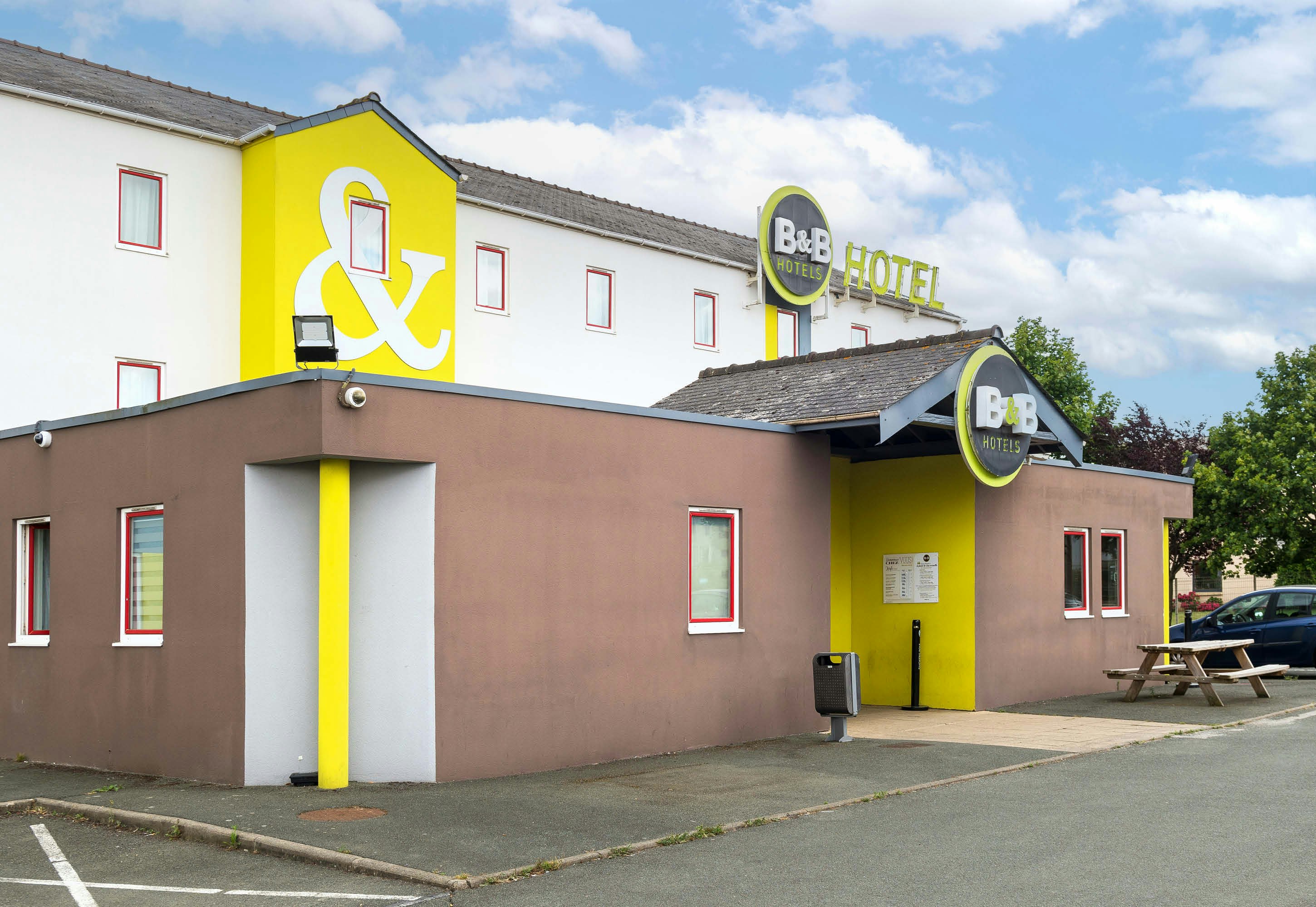 B&B Hotel Angers 2 University in BEAUCOUZE