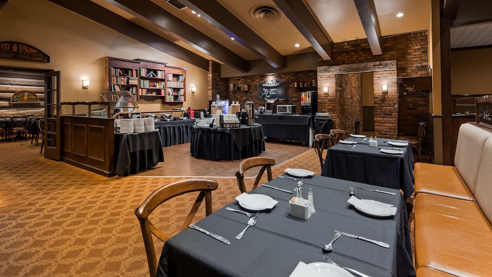 Best Western Parkway Inn Conference Centre 43/49