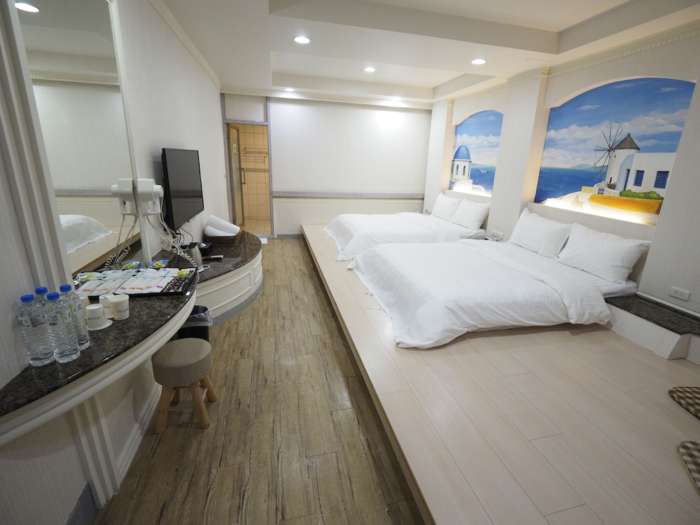 HeYue Hotel 39/55