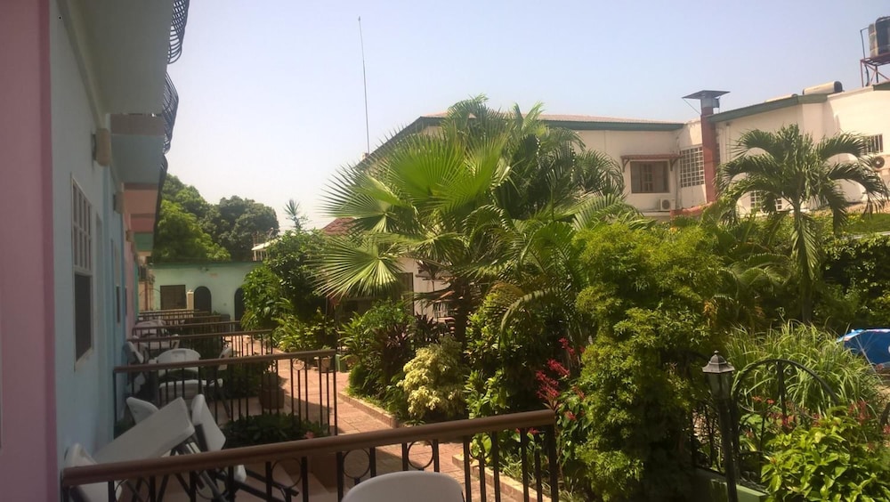Riyan Apartments 33/42