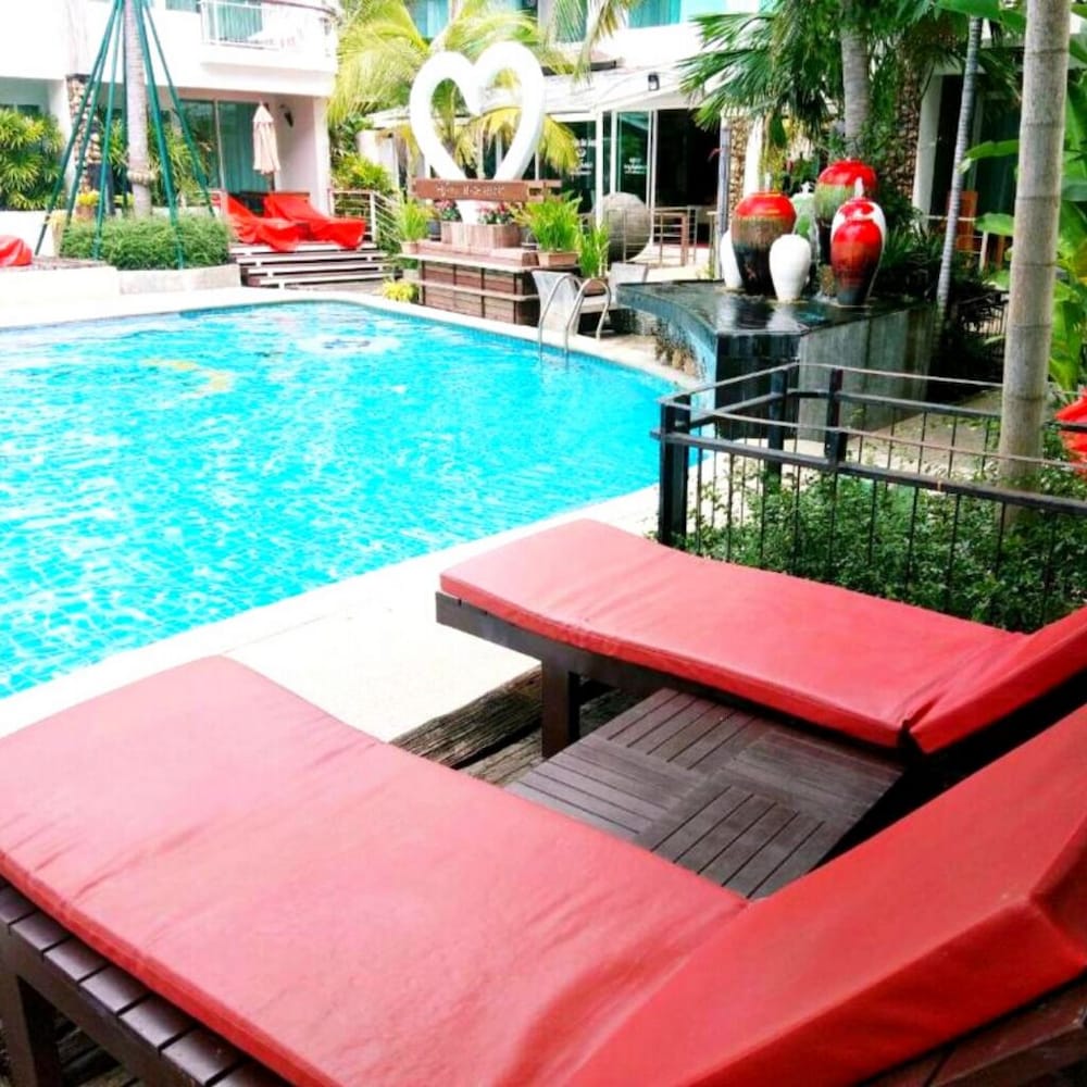 The Samui Beach Resort 70/75
