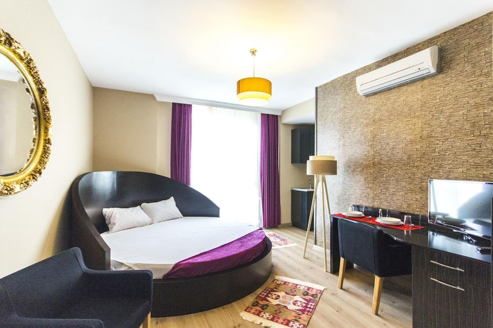 Bossuite Hotel Maltepe 20/50