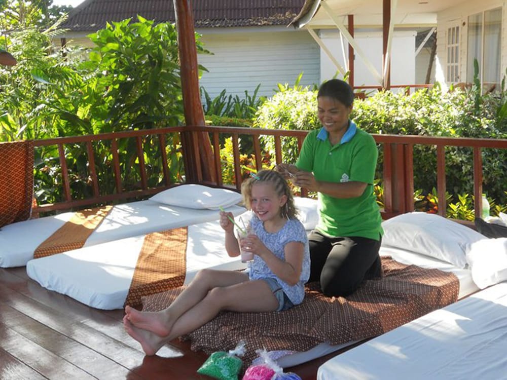 Nakara Long Beach Resort 33/50