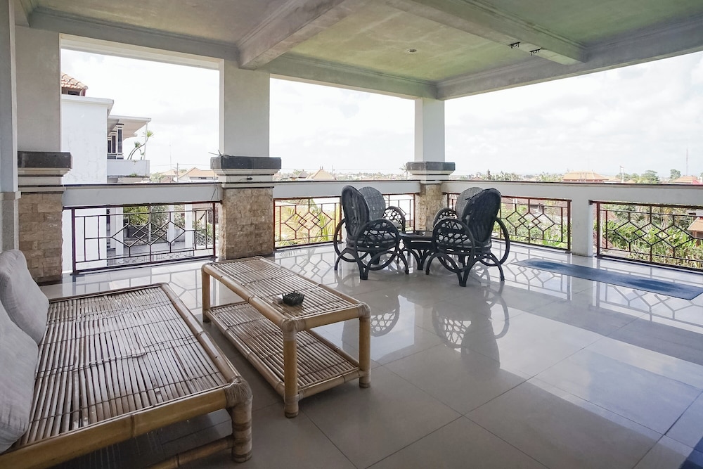 Agung Homestay 11/49