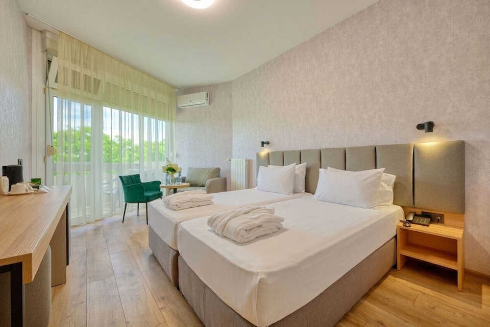 Augusta SPA Hotel 16/72