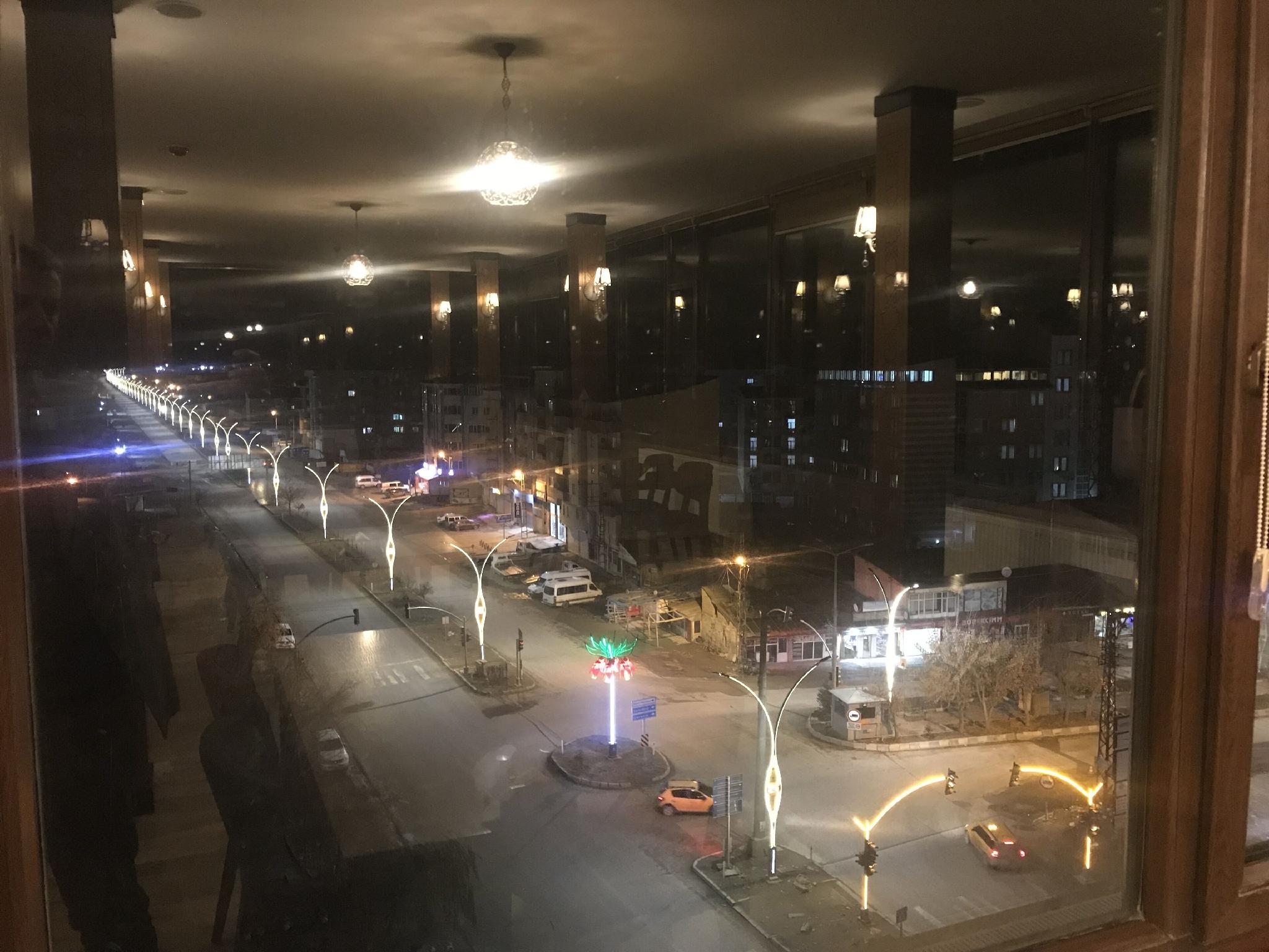 Elite My Garden Hotel 10/21