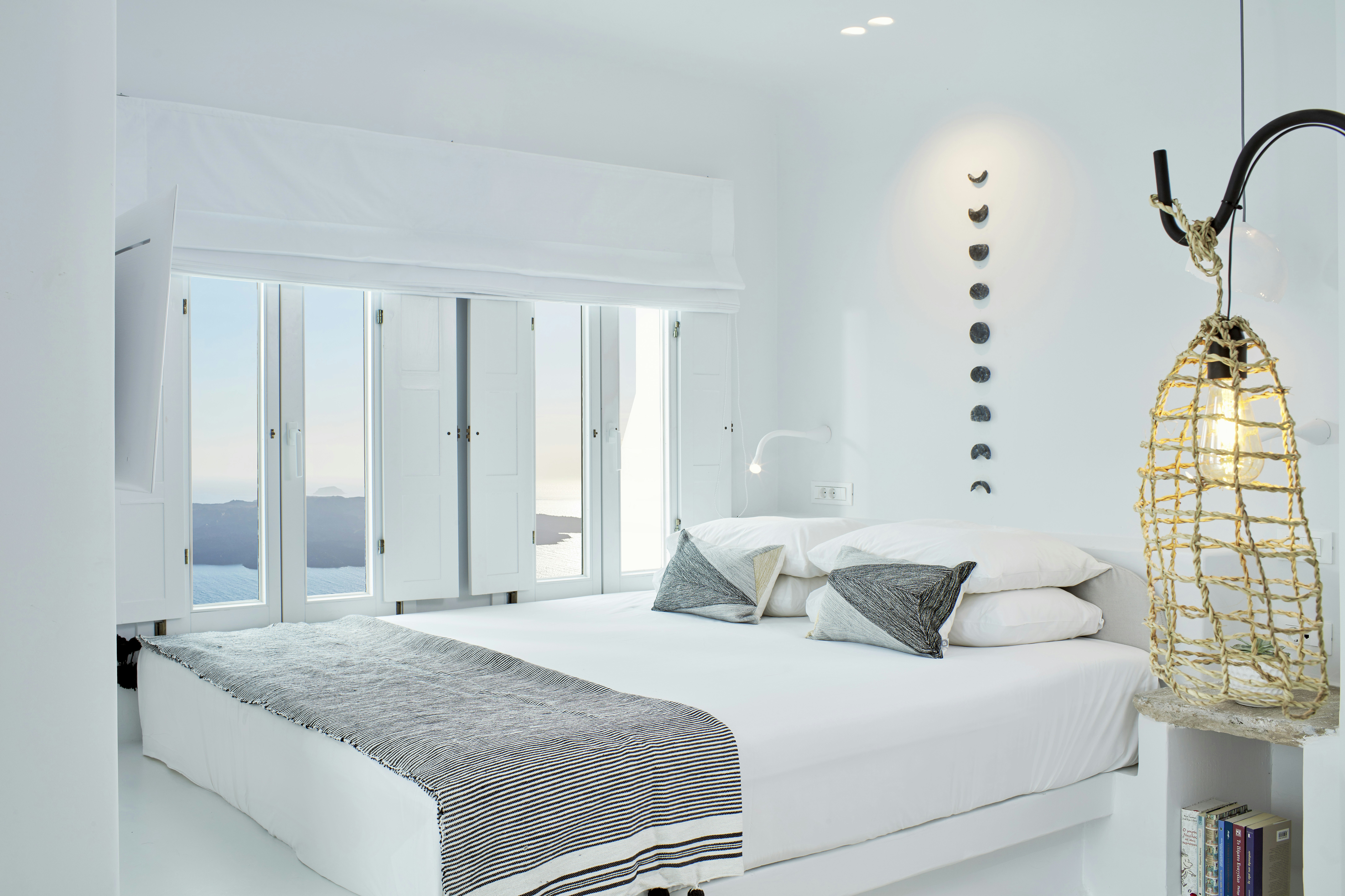 Honeymoon, Cosmo, Suite