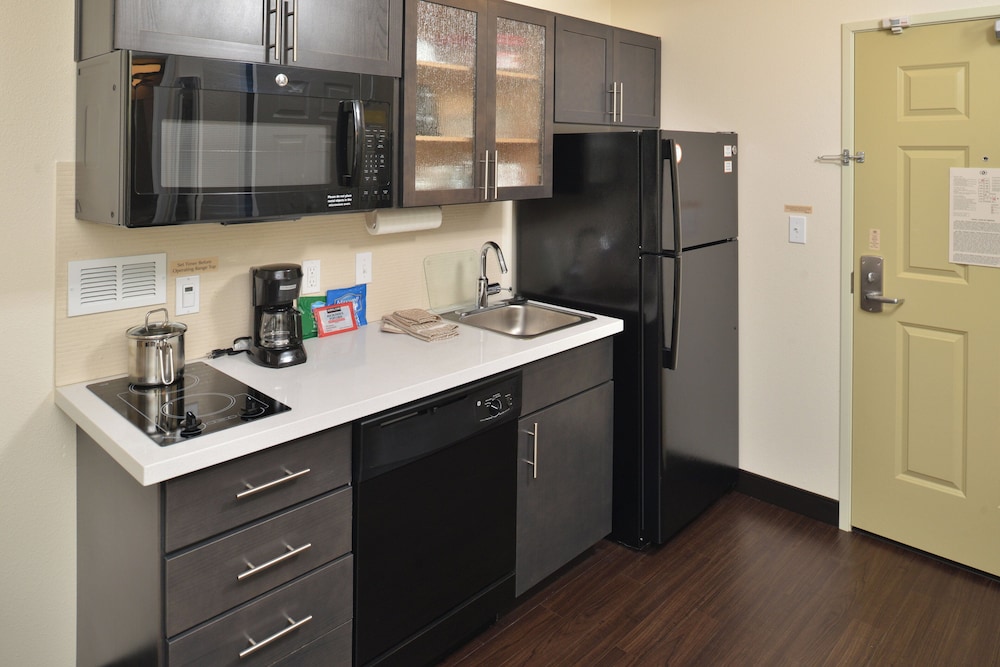 Candlewood Suites Eugene Springfield 47/48