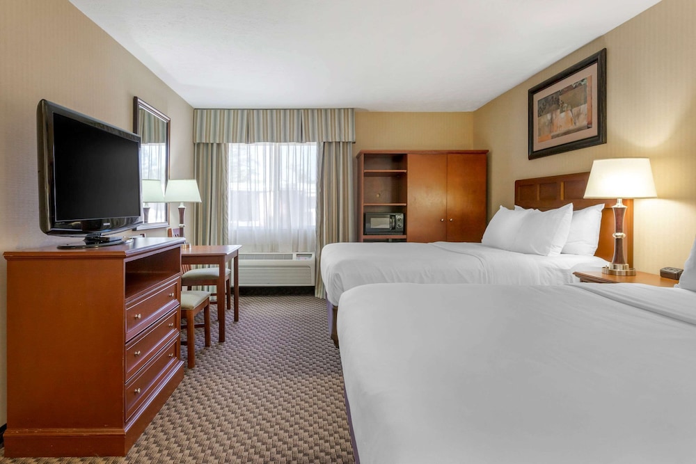 Comfort Inn Traverse City 26/59