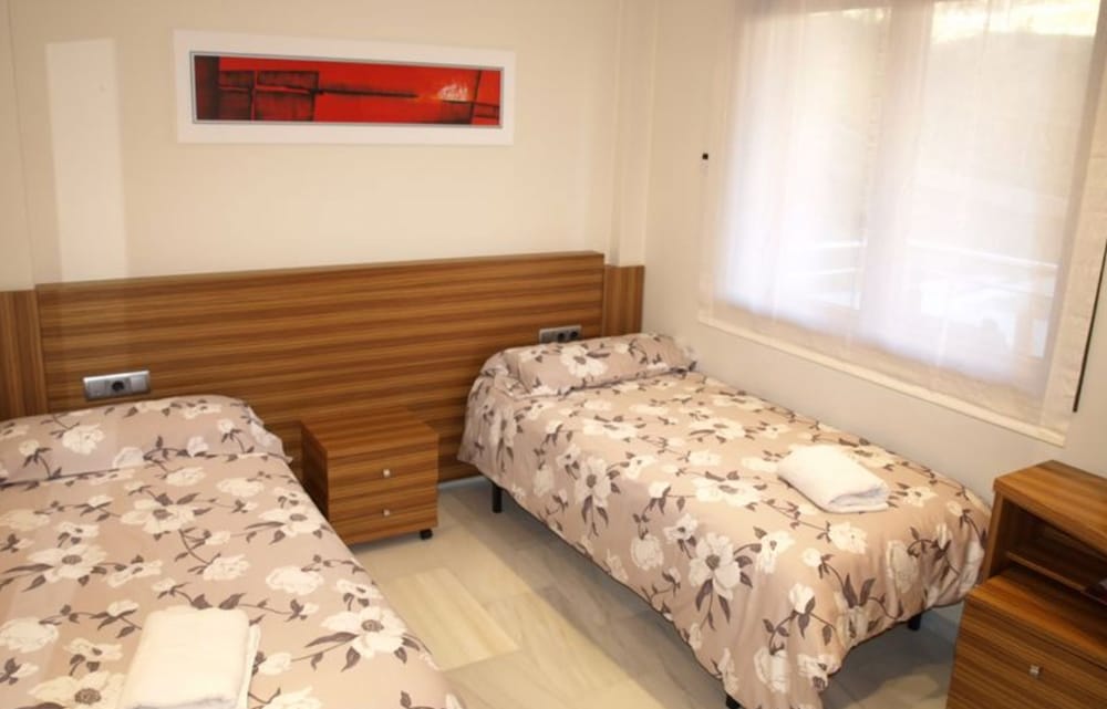 2 BEDROOMS, APARTMENT